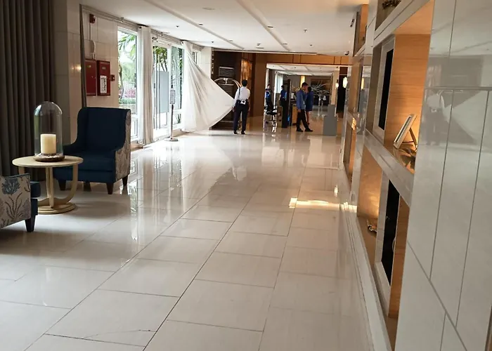 And Simple 1 Bedroom In Shell Residences Apartamento